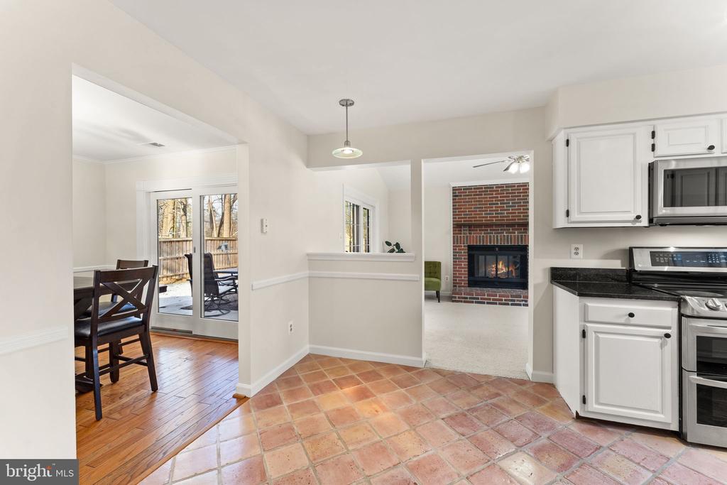 12520 Arnsley Ct