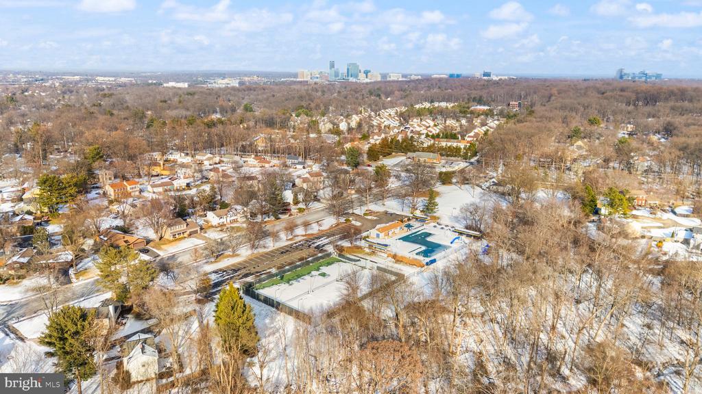 12520 Arnsley Ct