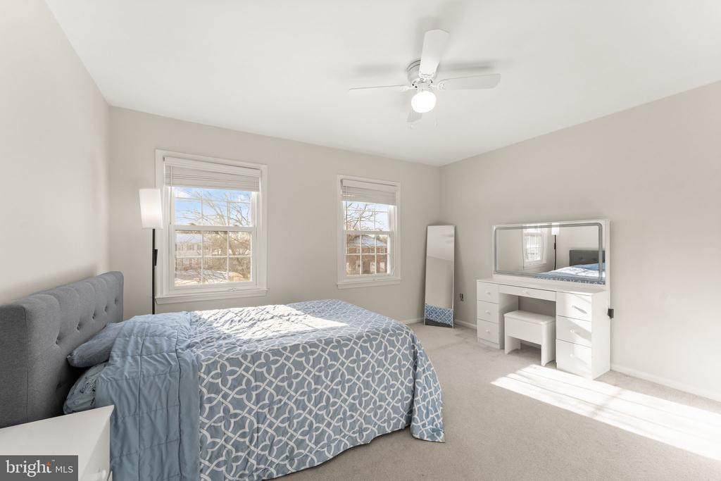 12520 Arnsley Ct