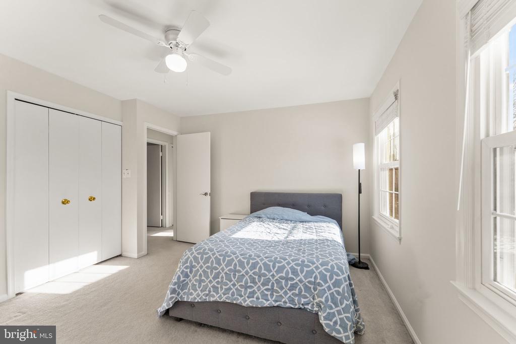 12520 Arnsley Ct