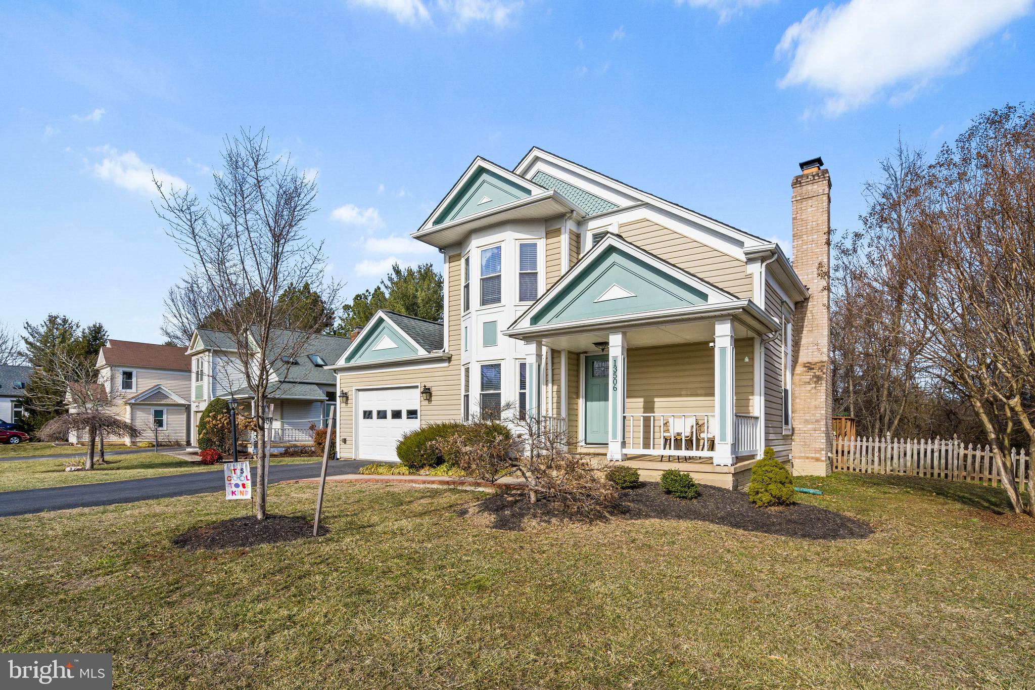 13506 Huntsfield Ct