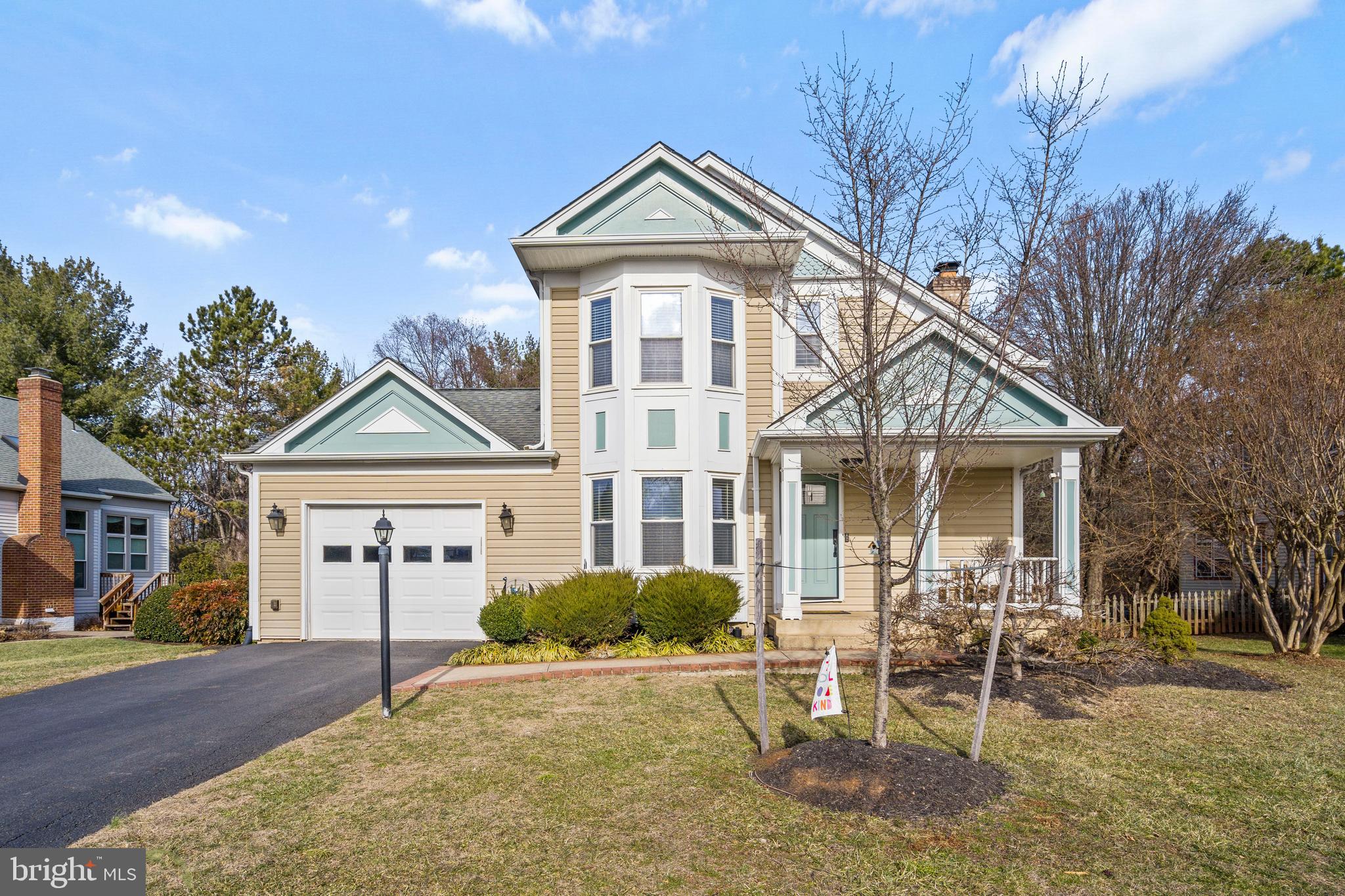 13506 Huntsfield Ct