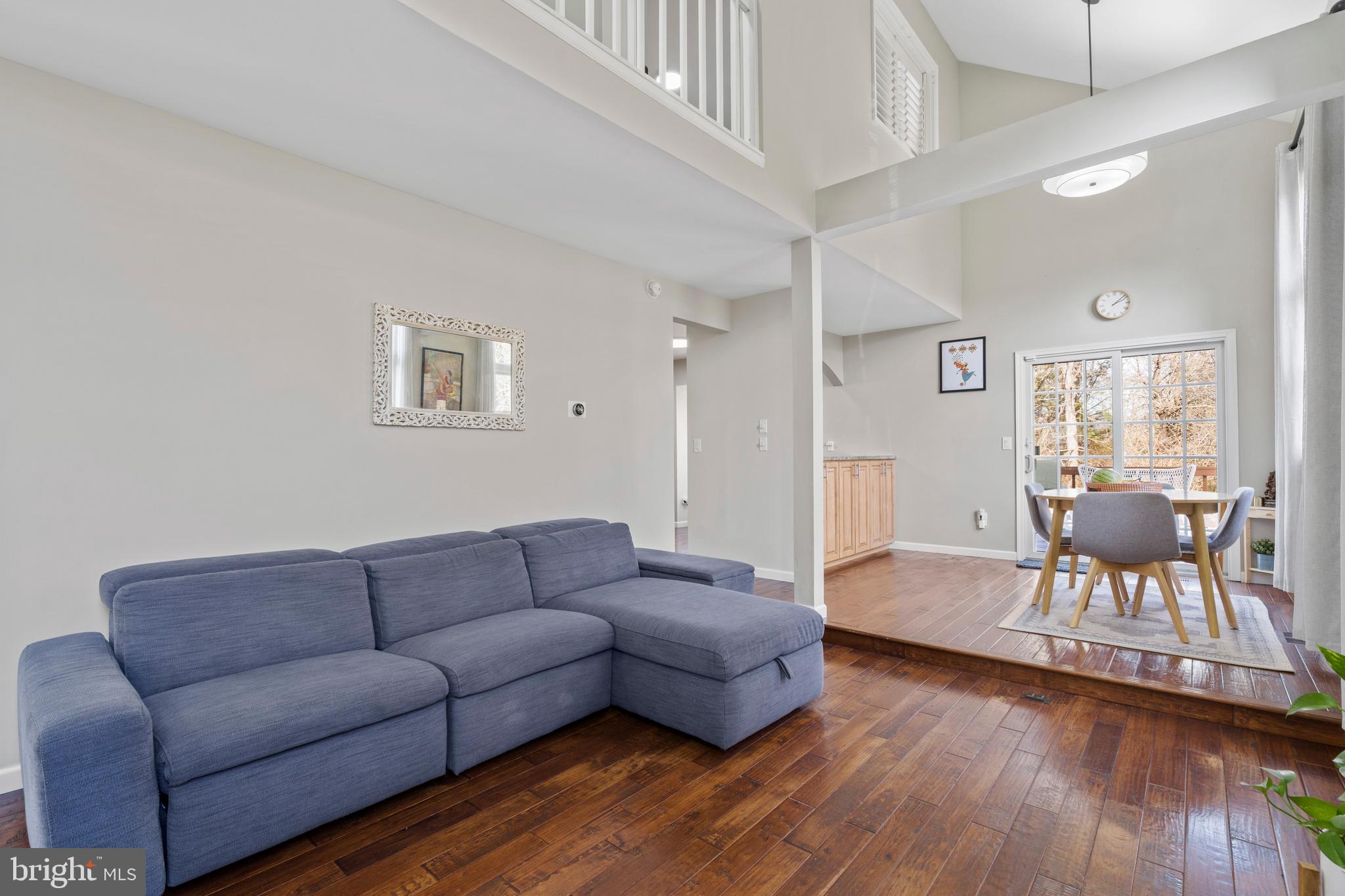 13506 Huntsfield Ct