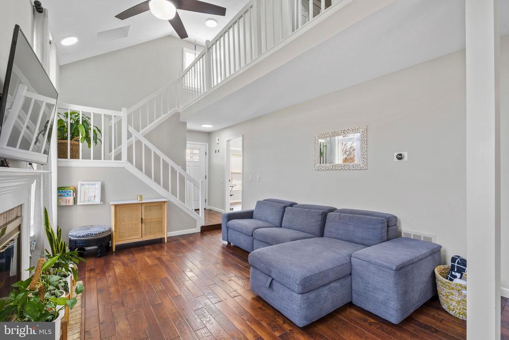 13506 Huntsfield Ct