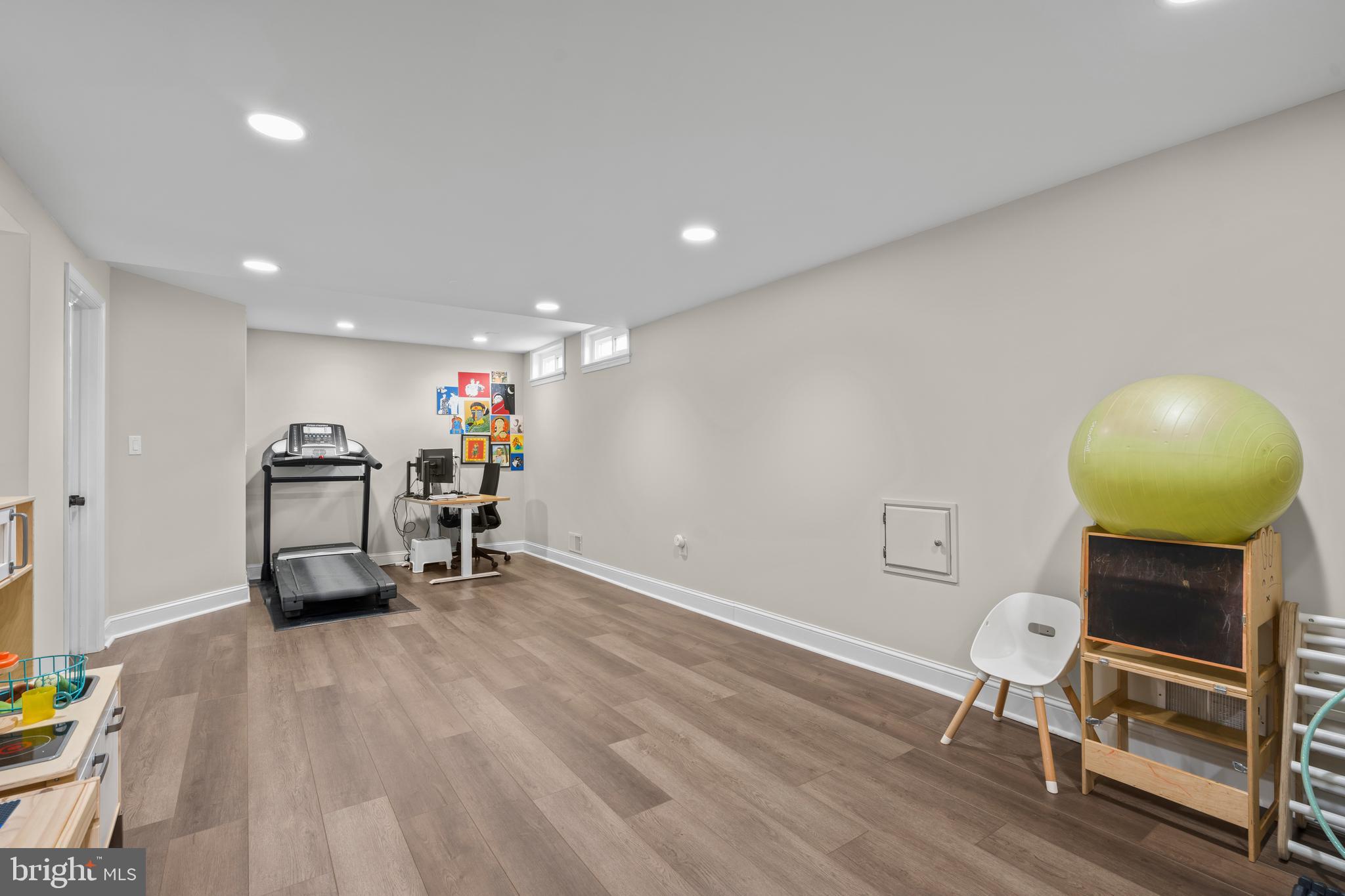 13506 Huntsfield Ct