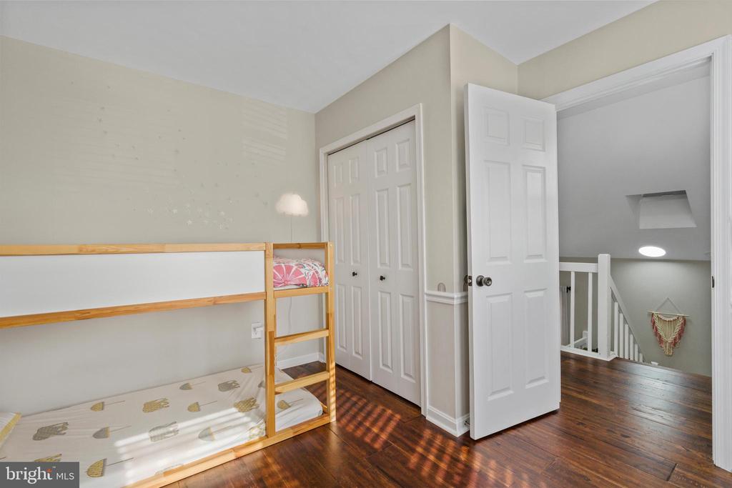 13506 Huntsfield Ct