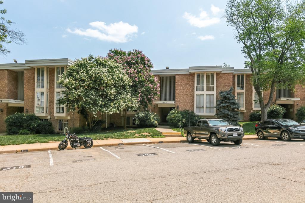 2622 Wagon Dr #319