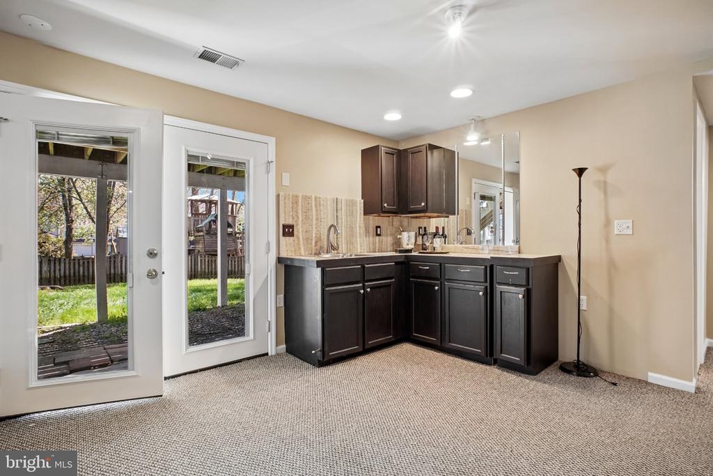 4114 WESTMAN COURT