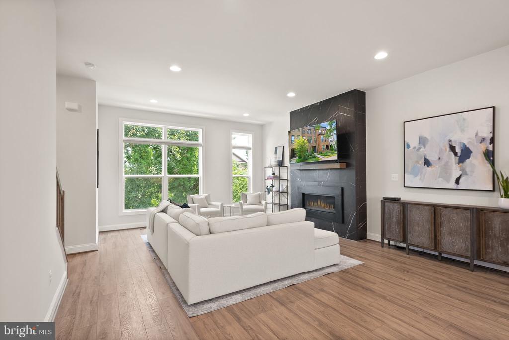 12239 SESSILE COMMONS