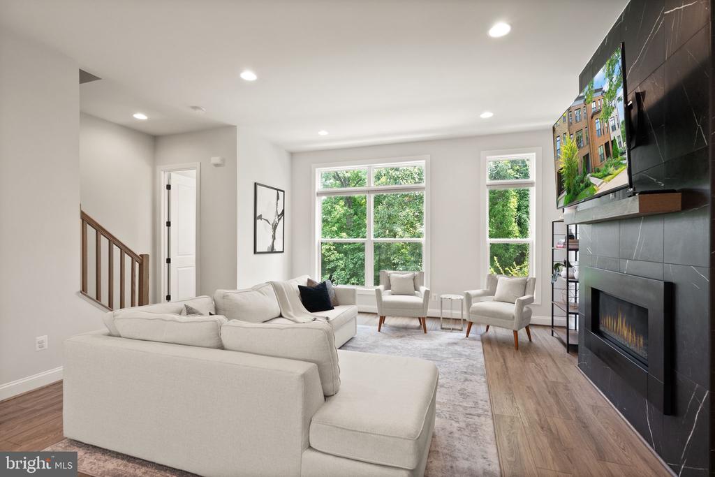 12239 SESSILE COMMONS