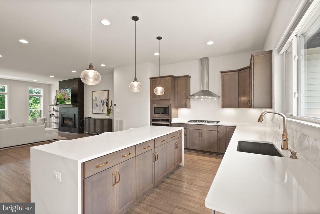 12239 SESSILE COMMONS
