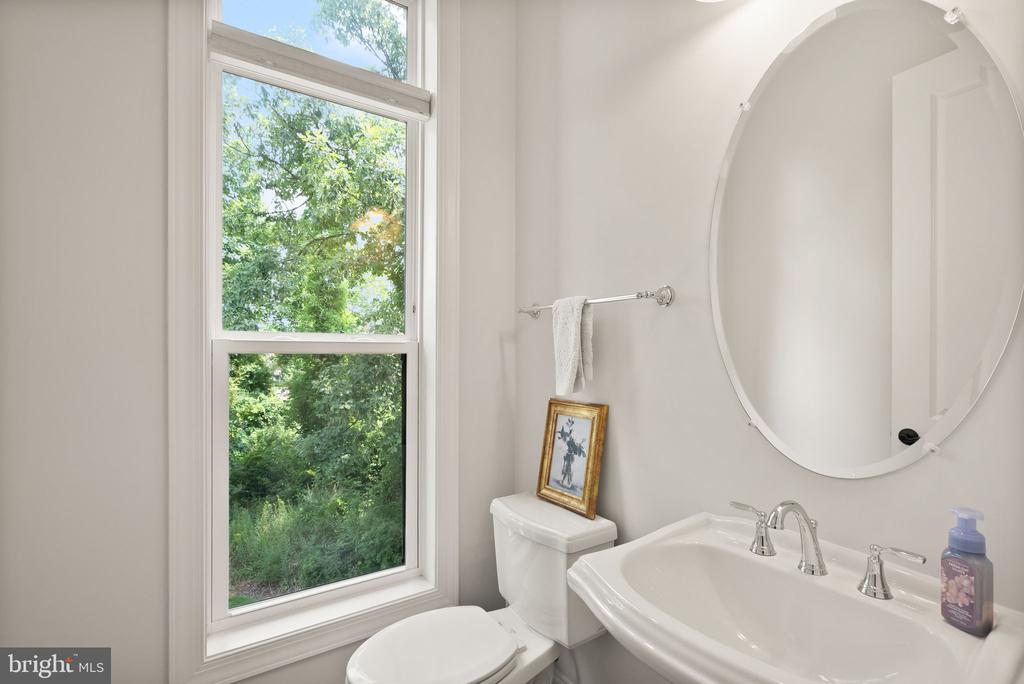 12239 SESSILE COMMONS