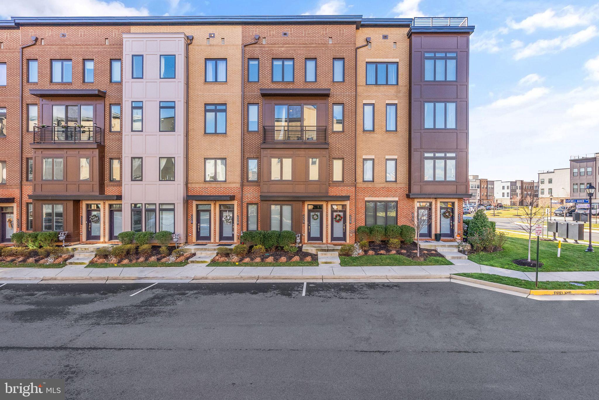 23563 Waterford Downs Ter