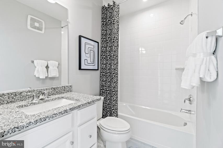 211 Park Central Ter #A