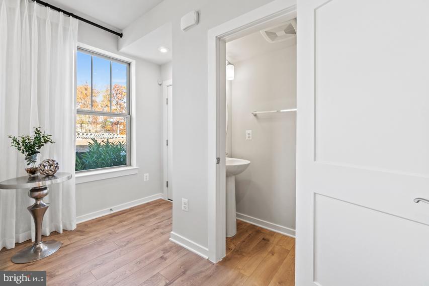211 Park Central Ter #A