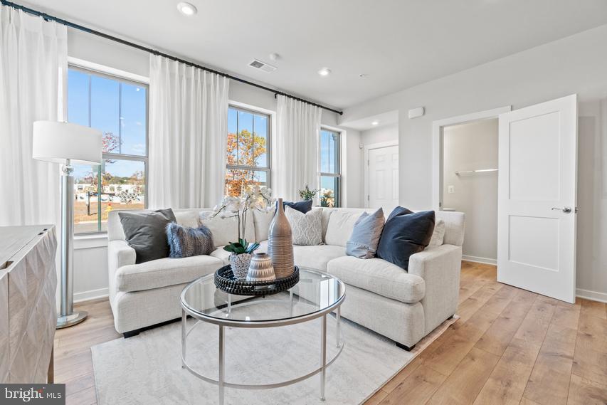 211 Park Central Ter #A