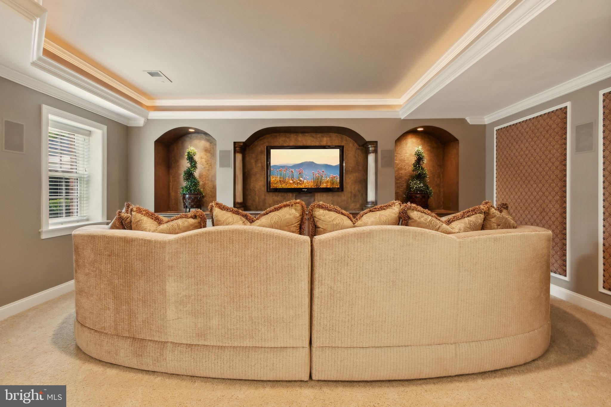 8366 Pedigrue Ct