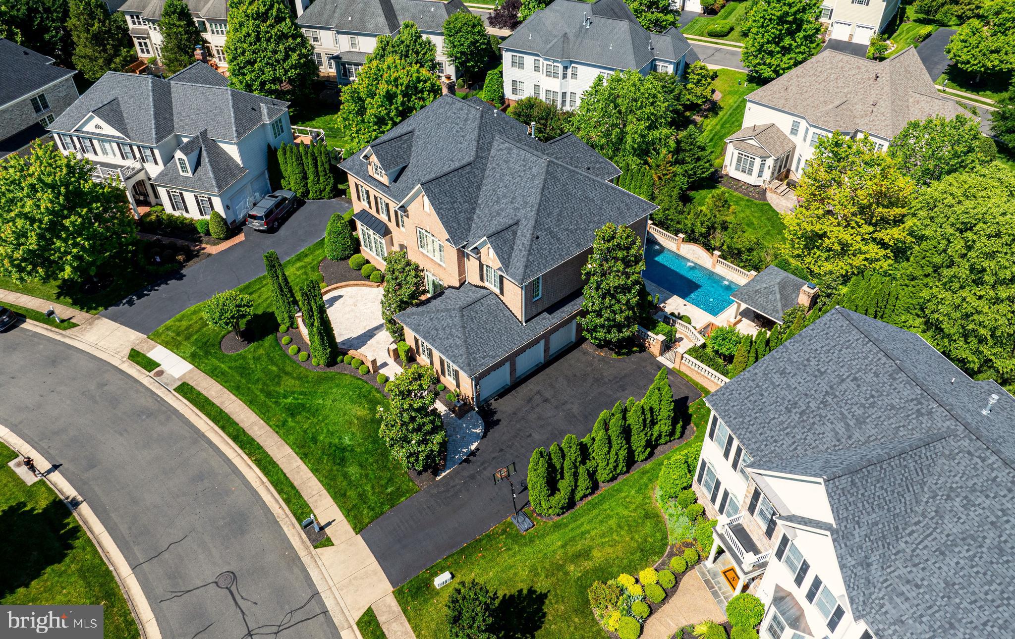 8366 Pedigrue Ct