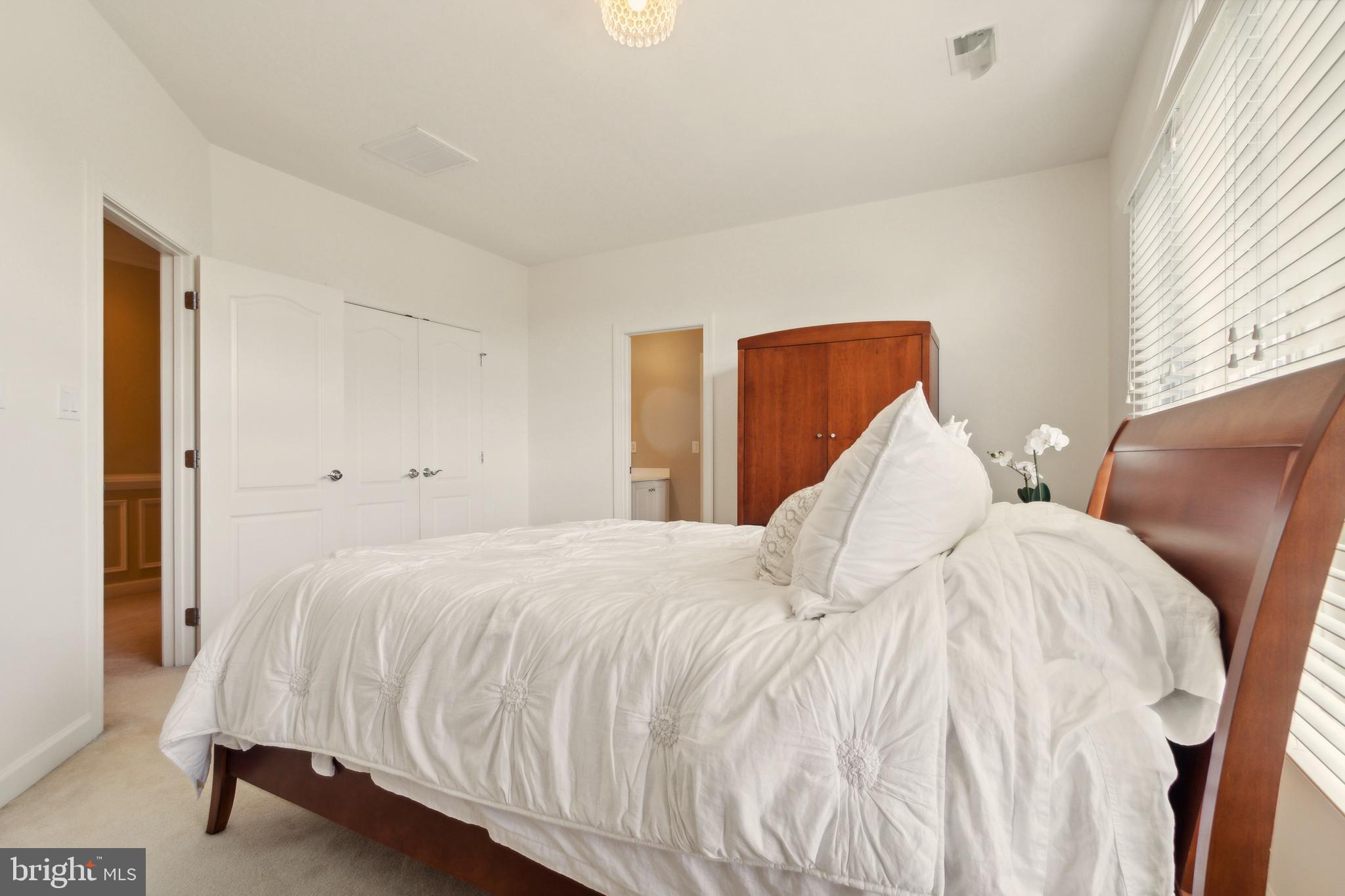 8366 Pedigrue Ct