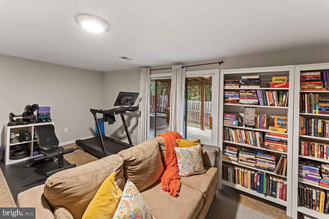 15013 Bridgeport Dr
