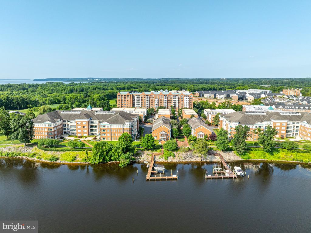 485 HARBOR SIDE STREET 414