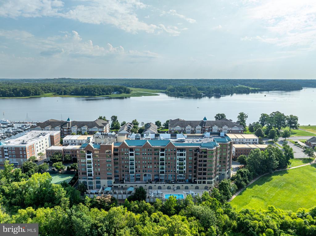 485 HARBOR SIDE STREET 414