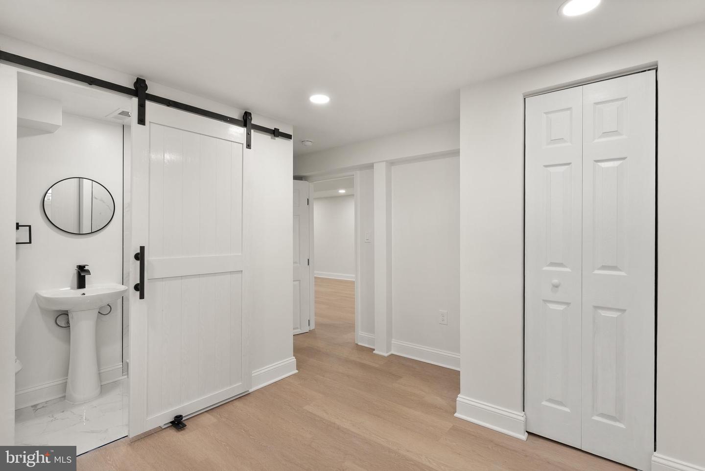 1503 Cecilia Ct