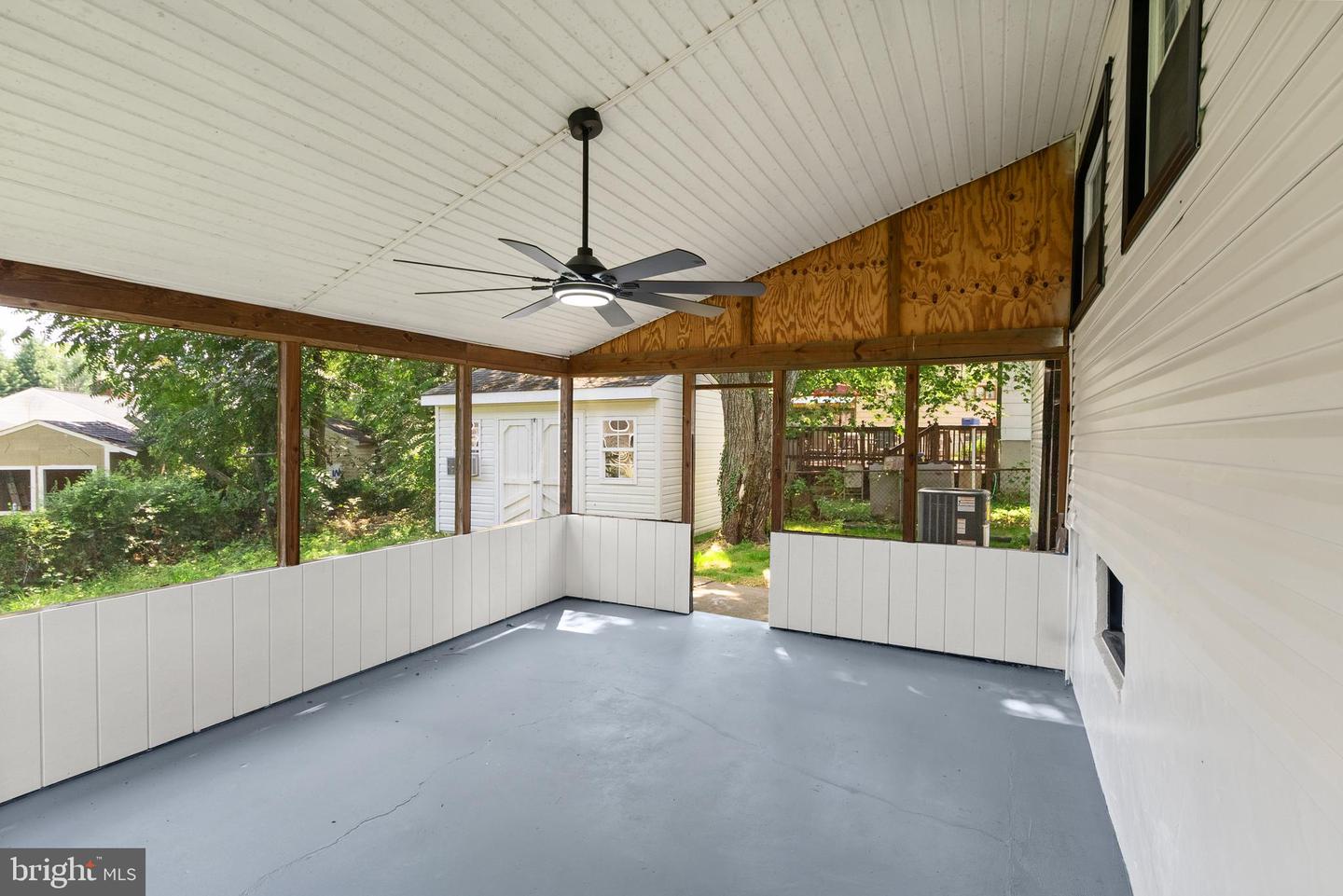 1503 Cecilia Ct