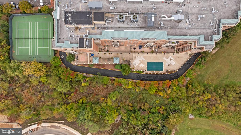 485 HARBOR SIDE STREET 714