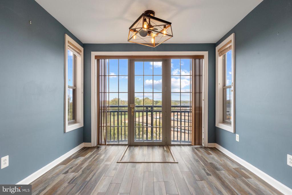 485 HARBOR SIDE STREET 714