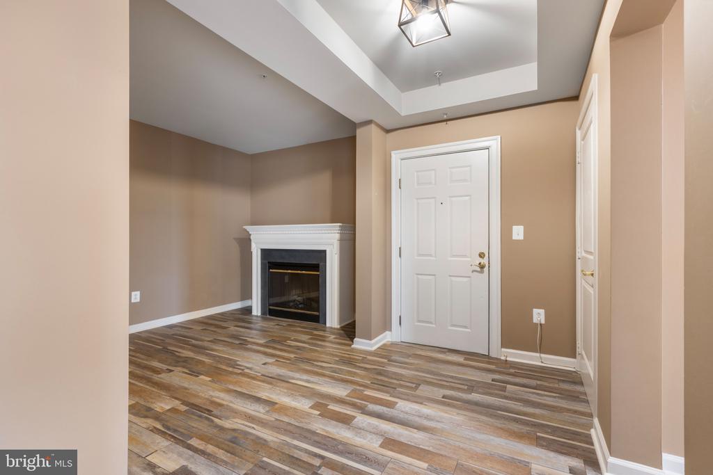 485 HARBOR SIDE STREET 714