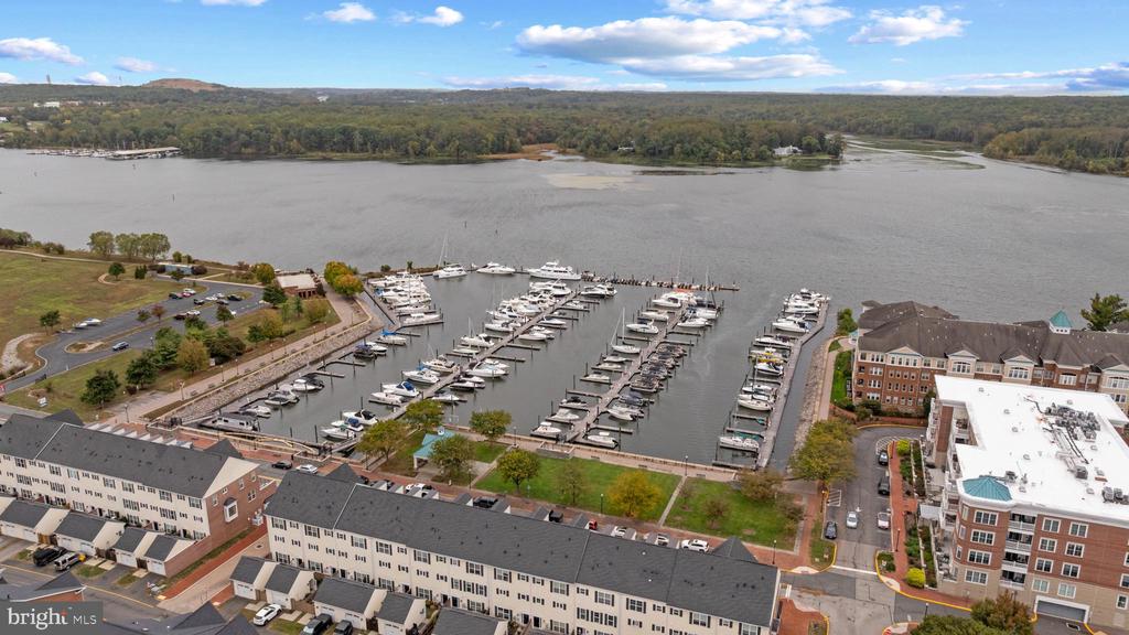 485 HARBOR SIDE STREET 714