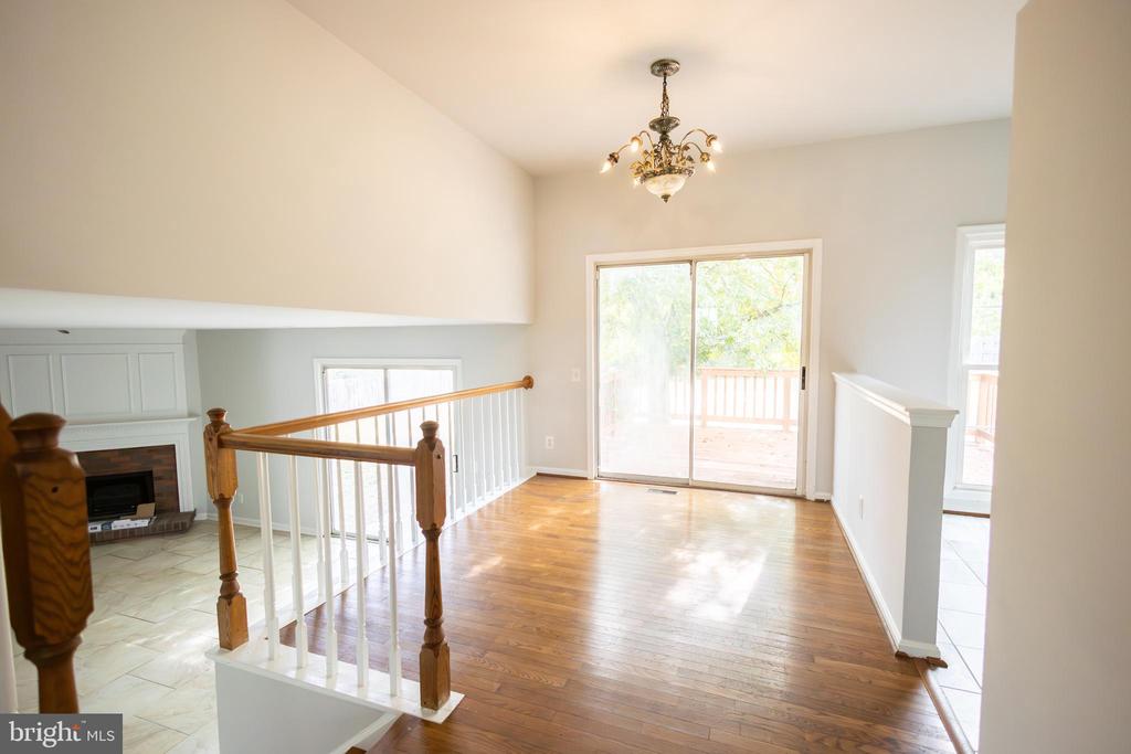 5810 CASCADE DRIVE