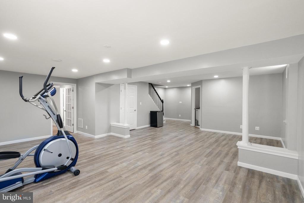 14 Westchester Ct