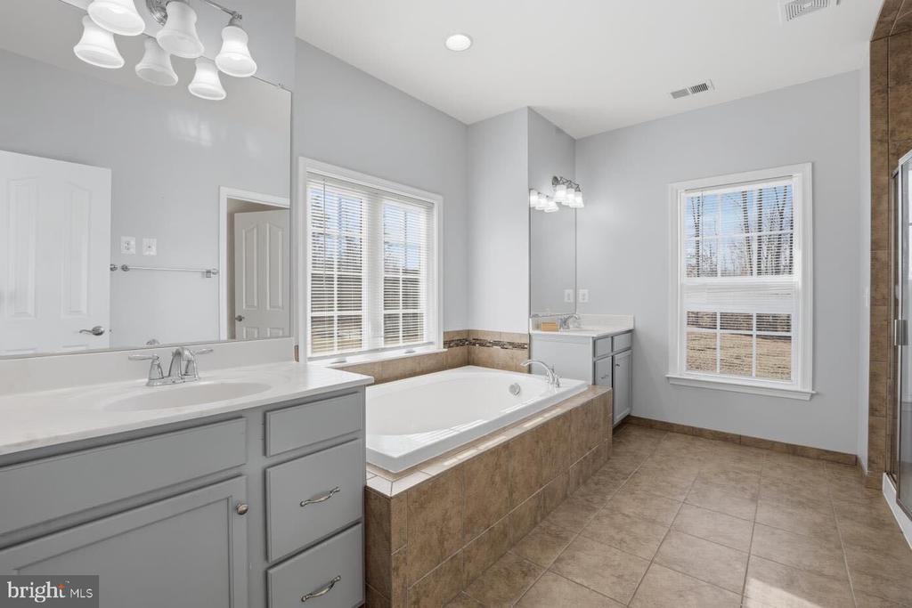 11 SWEET WILLIAM DRIVE