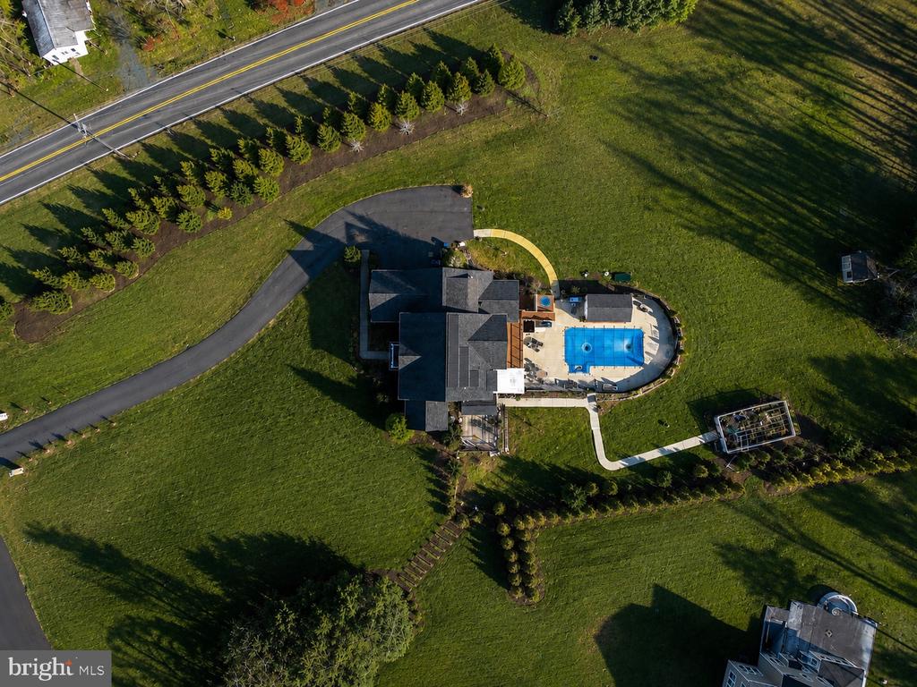 11 SWEET WILLIAM DRIVE