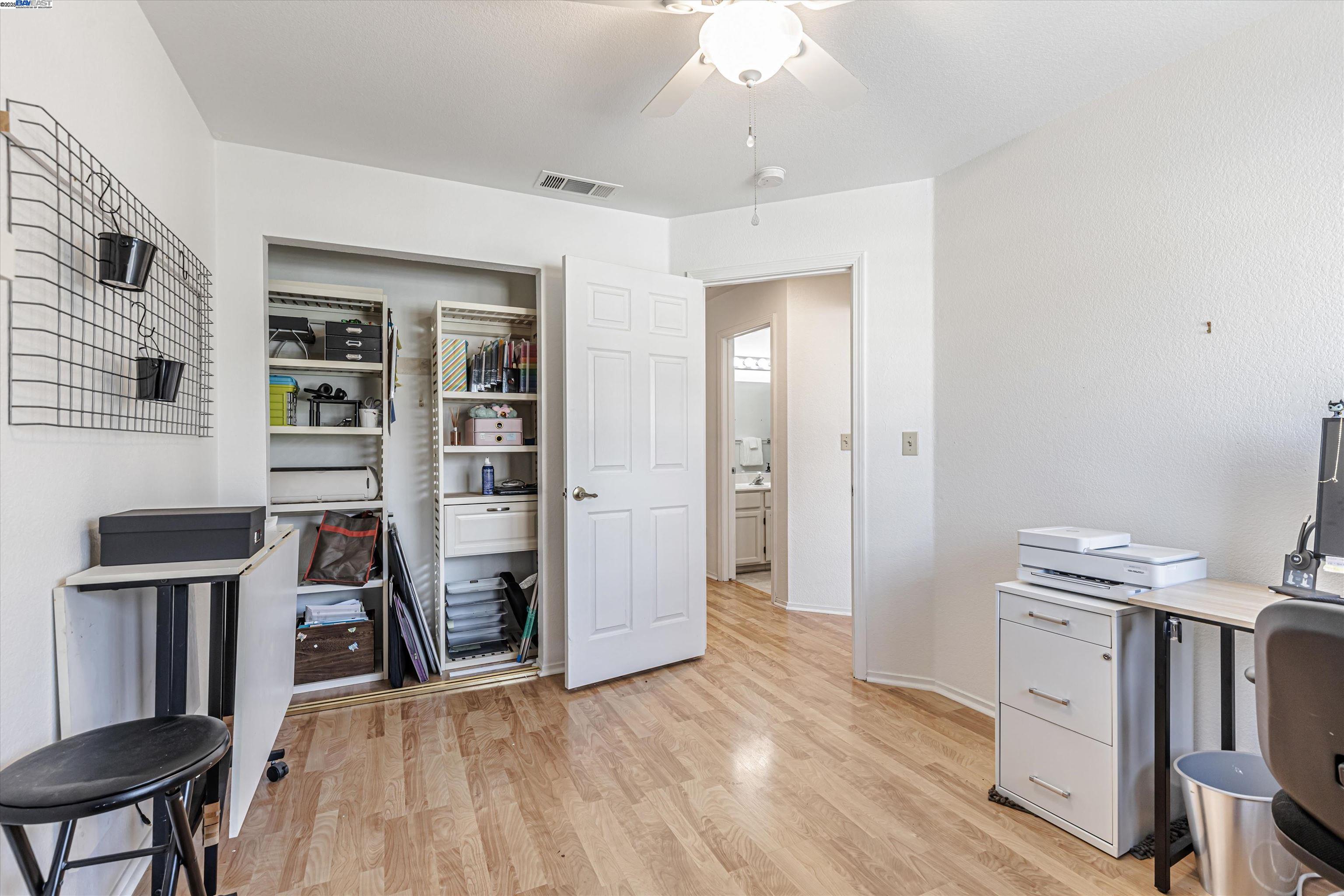 112 Machado Ct