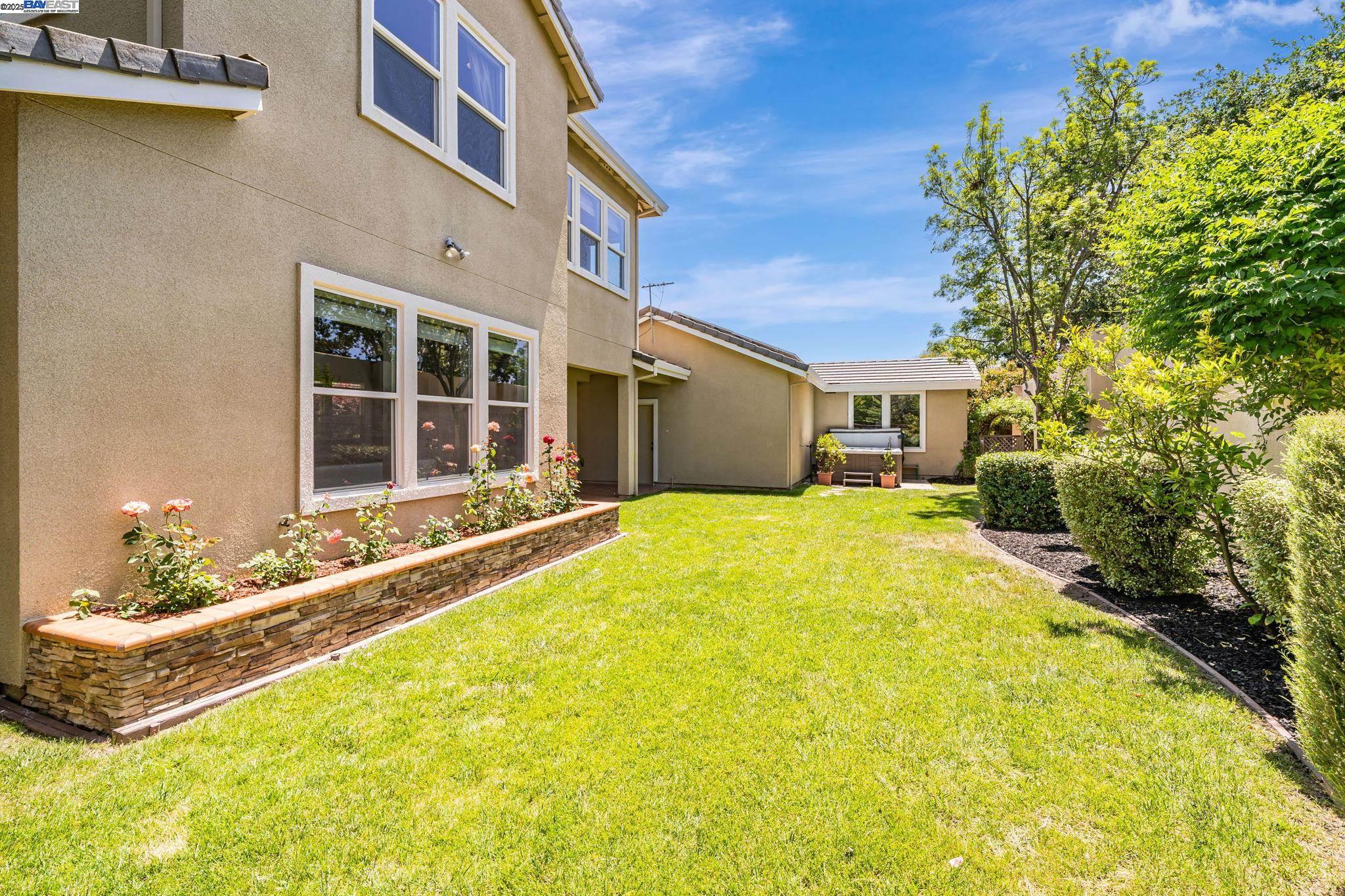 1591 Aria Ct