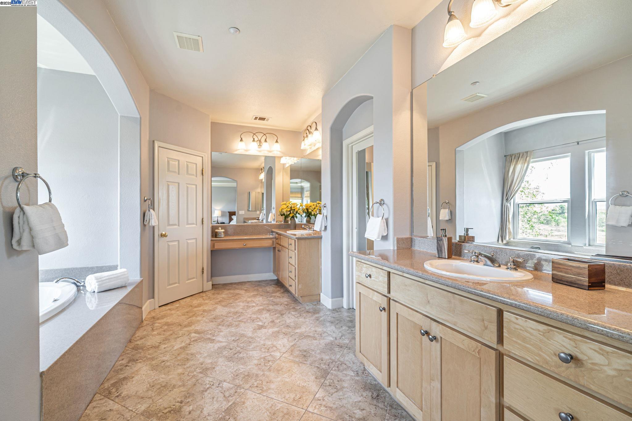 1591 Aria Ct