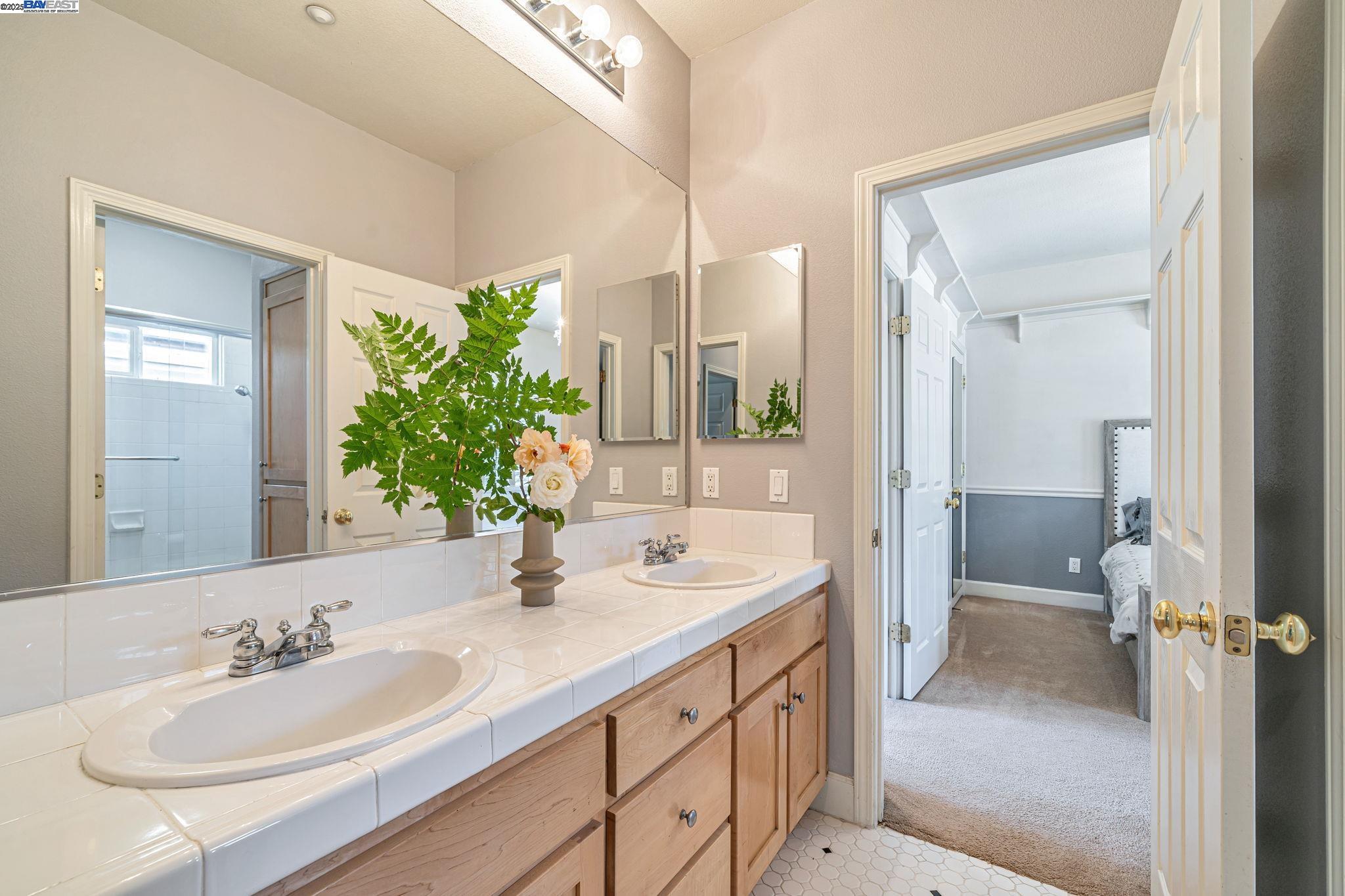 1591 Aria Ct