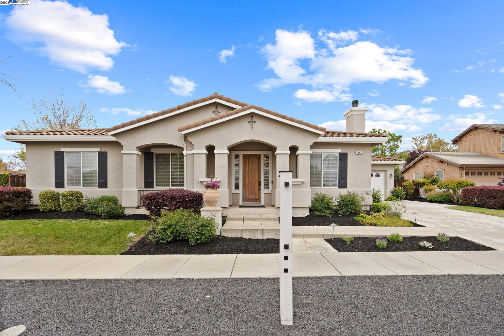 1646 Cascina Ct