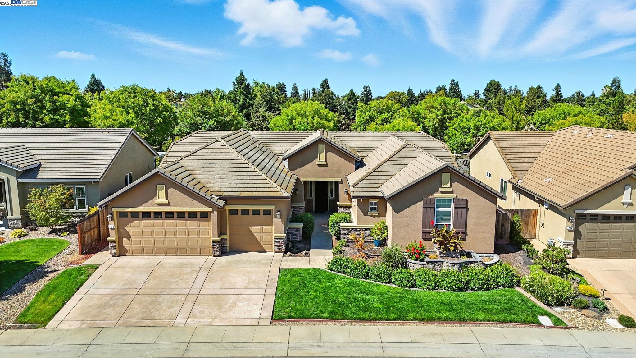 760 Griffey Way