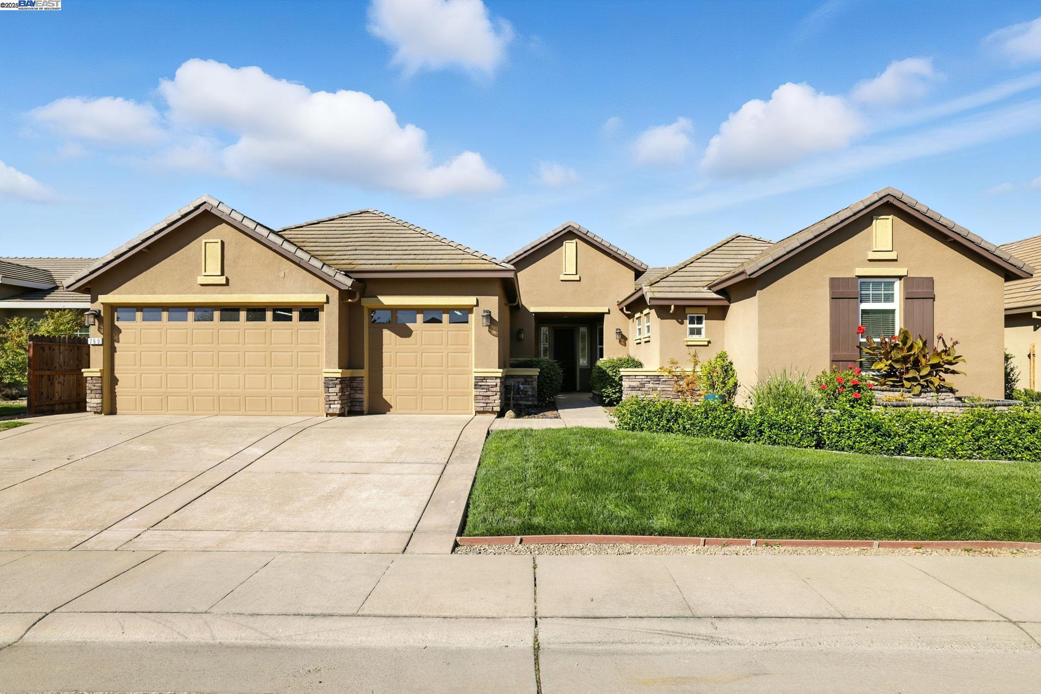 760 Griffey Way
