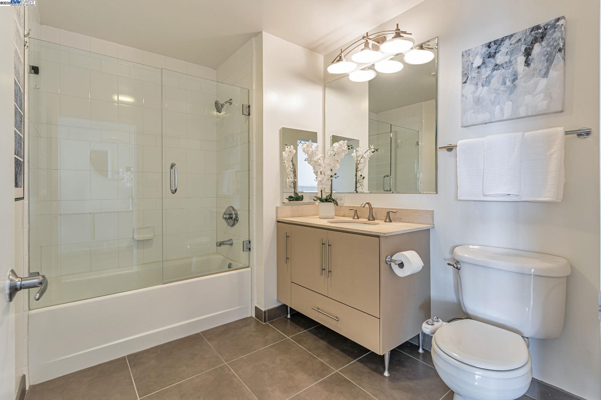 88 E San Fernando St # 804