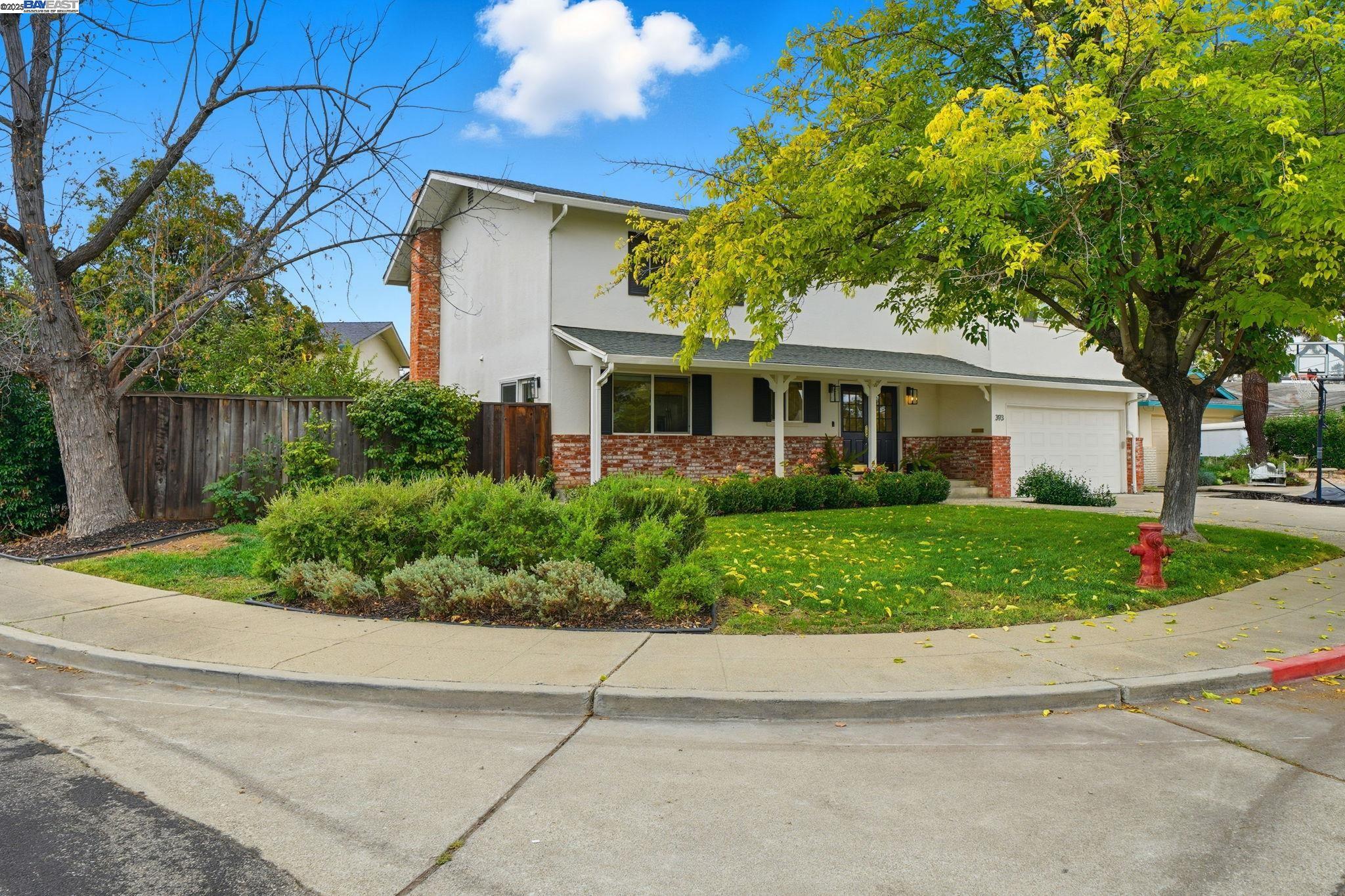 393 Lloyd St, Livermore