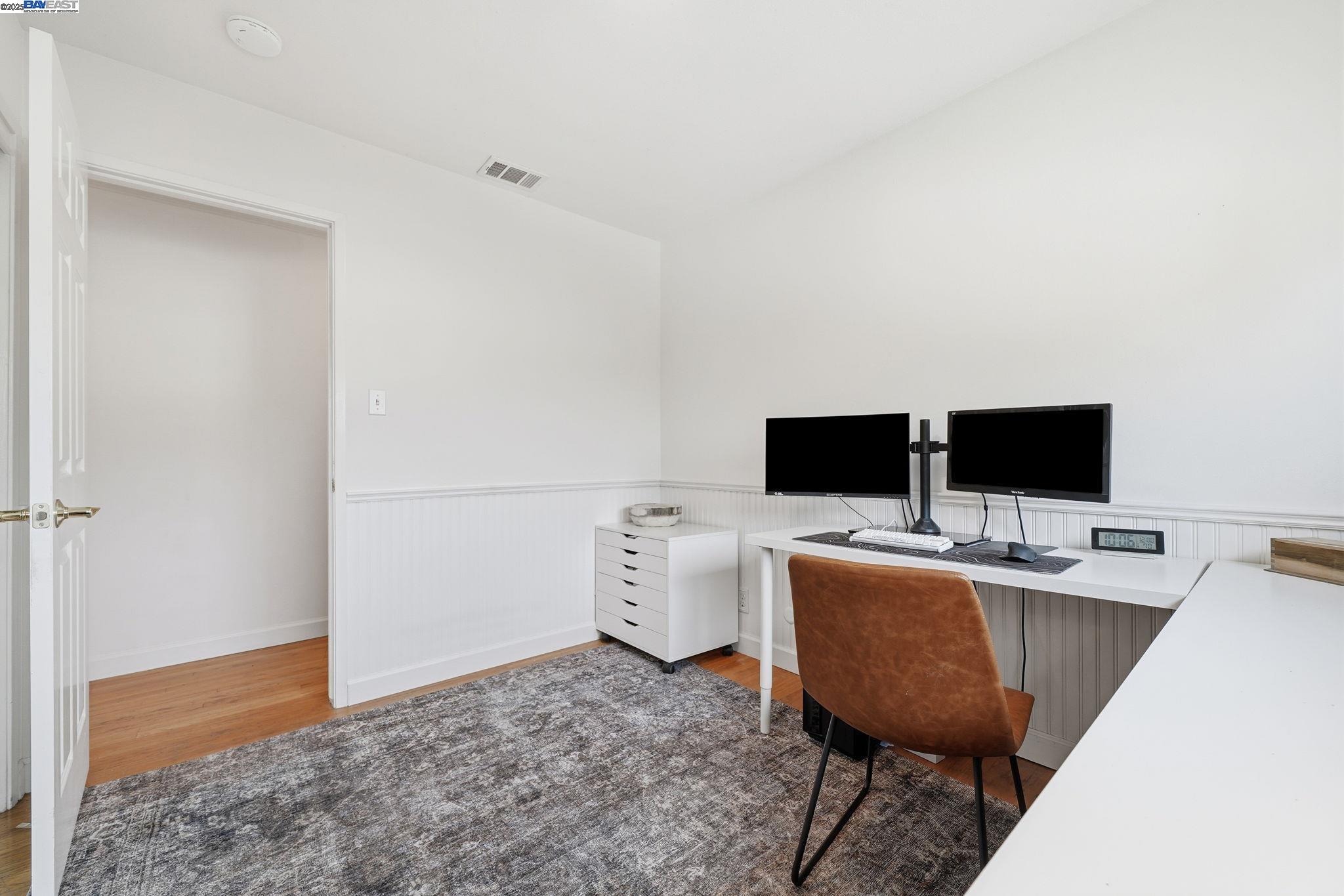 393 Lloyd St, Livermore