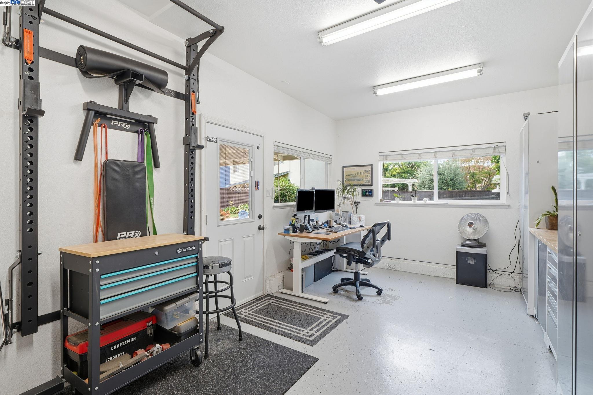 393 Lloyd St, Livermore