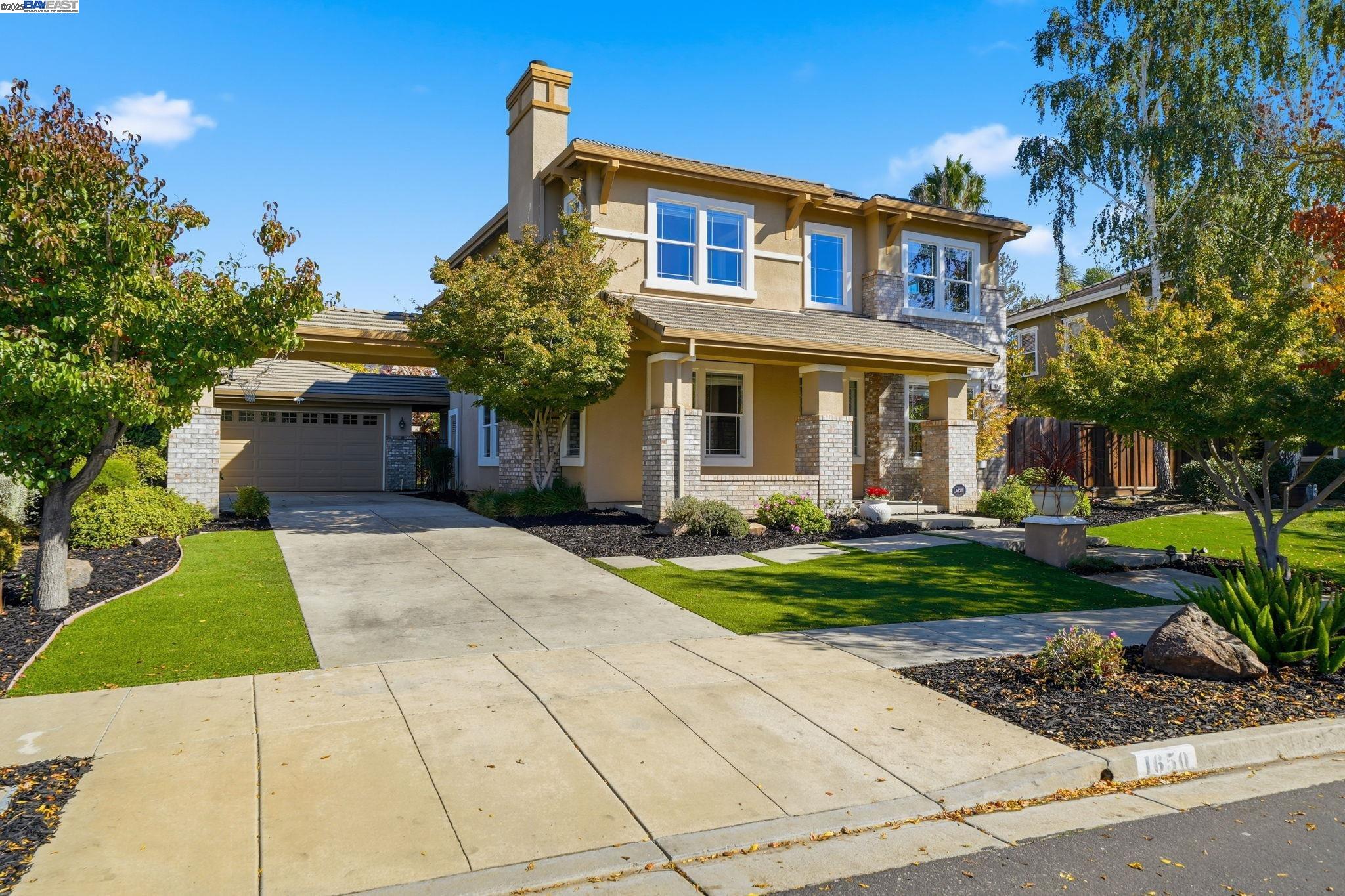 1650 Vetta Dr