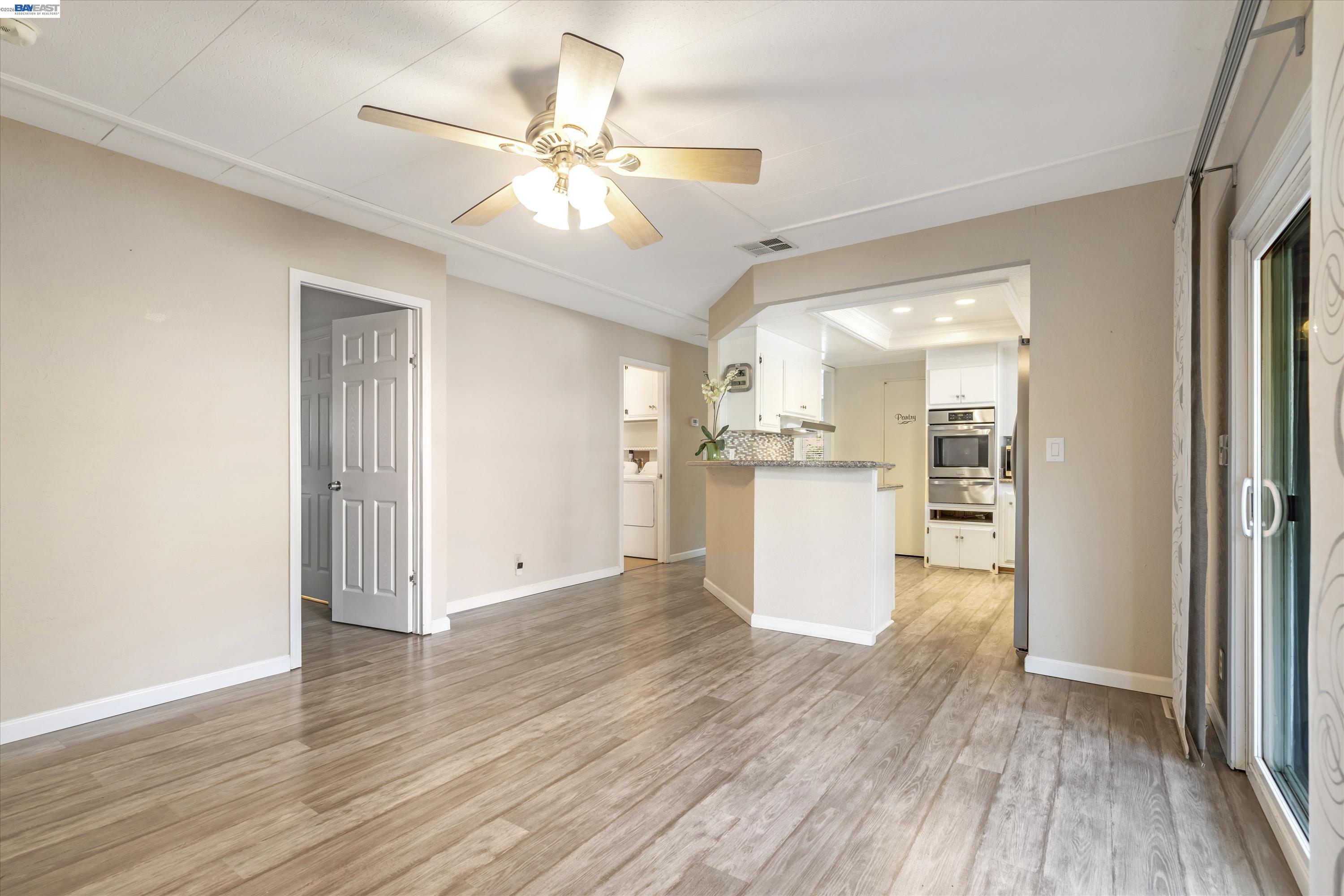 3263 Vineyard Ave # 62