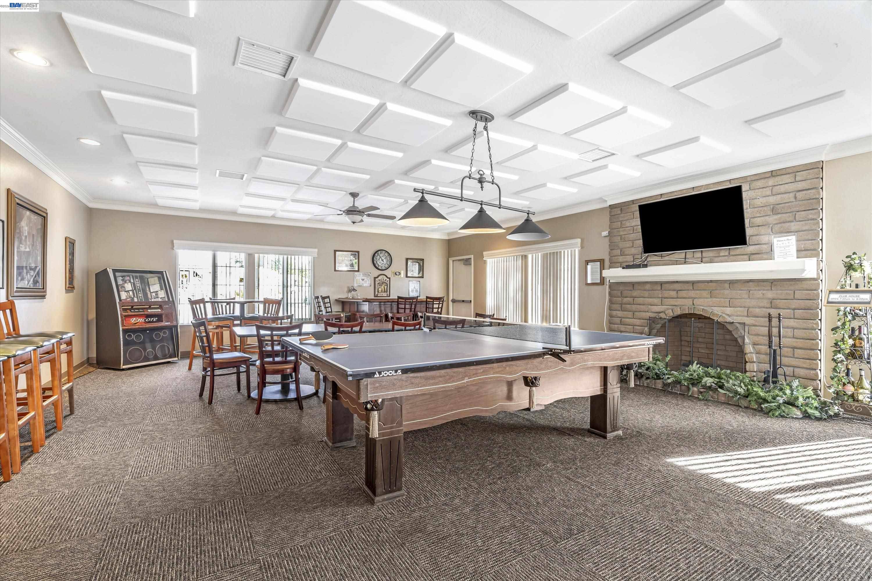 3263 Vineyard Ave # 62